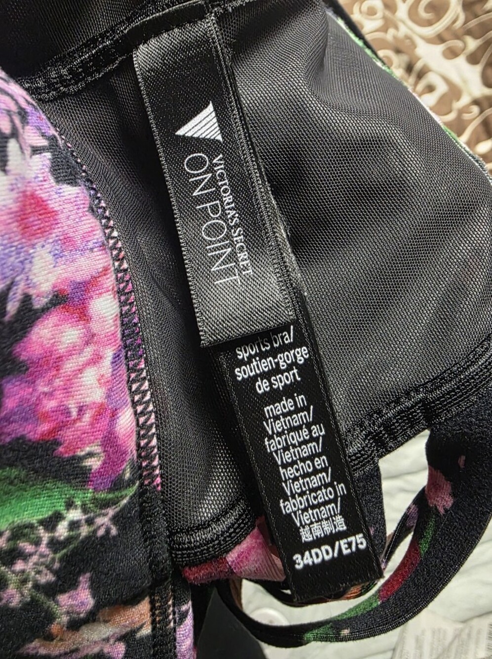 Vs Bra - Picture 4 of 5